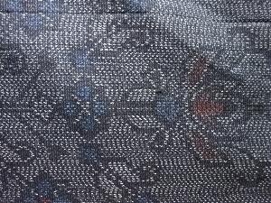 アンティーク　花更紗模様織り出し本場村山泥大島紬着物